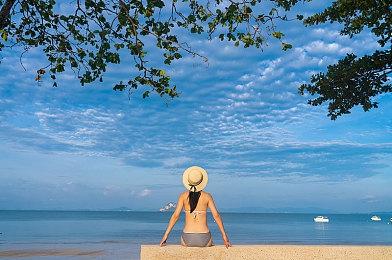 剧情向RPG游戏《缠罗深梦》Steam页面上线 发售日期待定